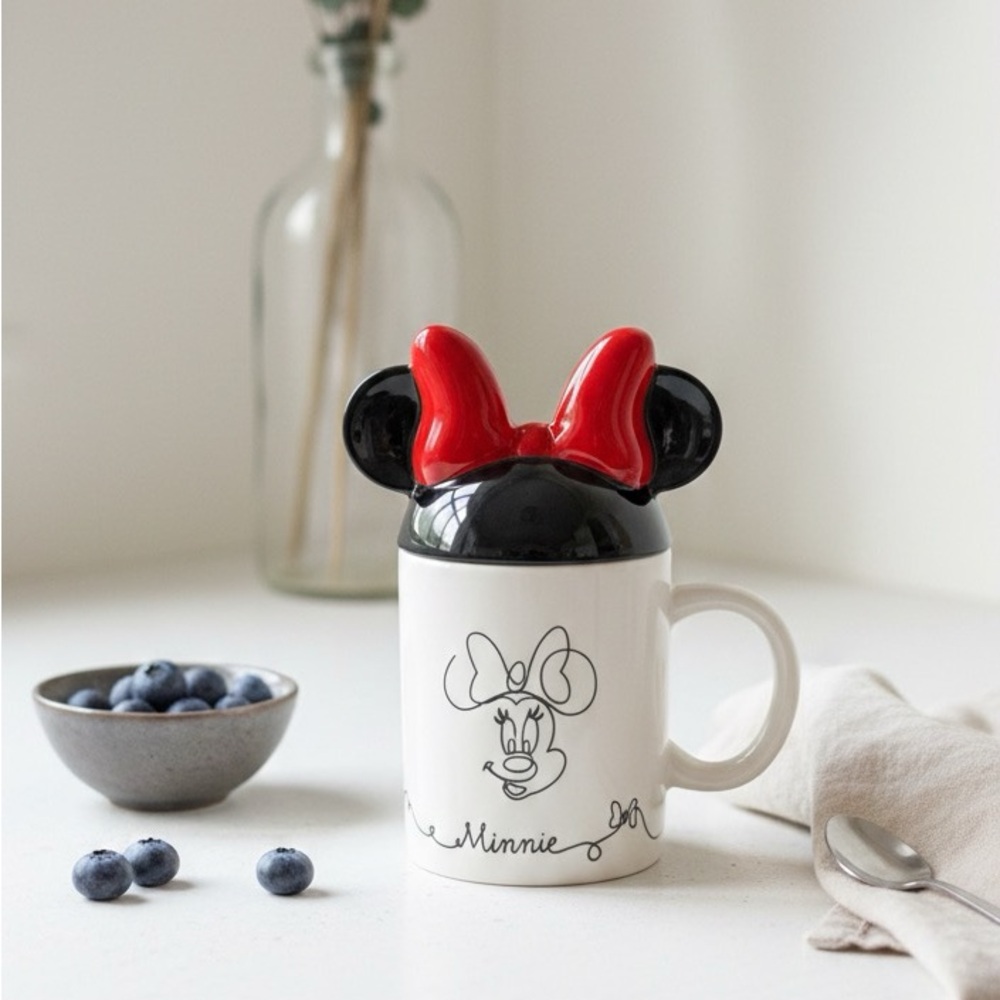 Disney Minnie Mouse Mug with Red and Black Bow/Ears Lid